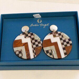 DARBIE ANGELL Geometric Inlay Round Dangle Pierced Earrings